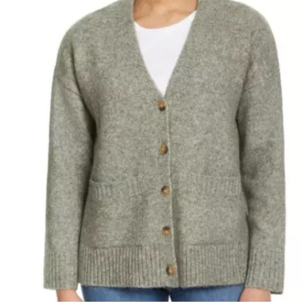 ❤️Ella Moss - Heather Gray Button Front Cardigan - L